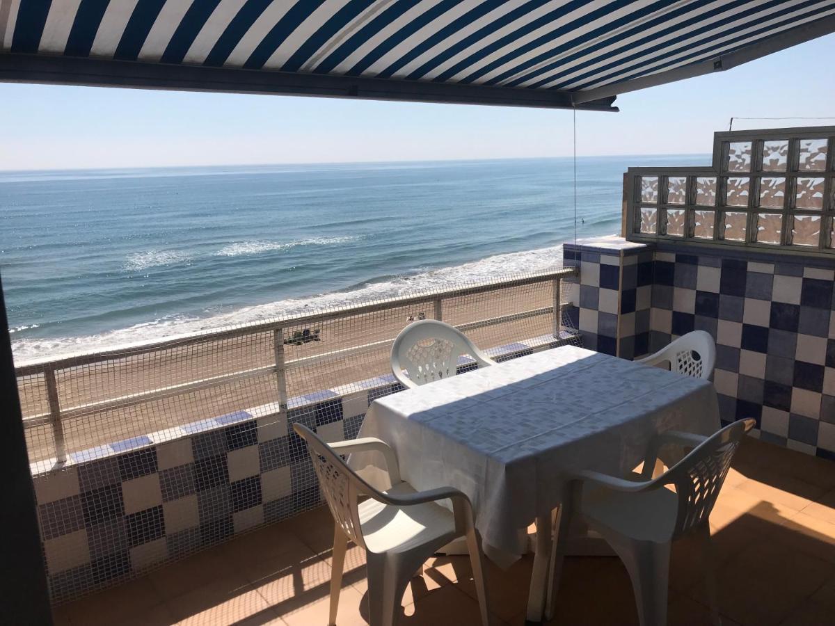 Beachfront And Peaceful Apartment Mareny Barraquetas Esterno foto